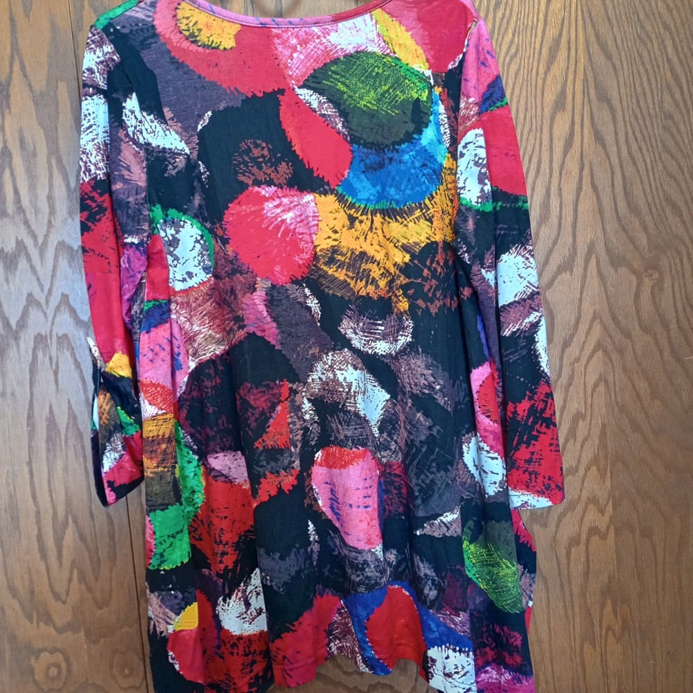 Lior Multicolor V-Neck Women's Tunic Top - Red, Green, Black - Picture 2 of 5